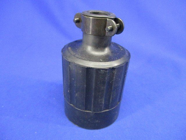 引掛形ゴムコネクタボディ 30A260V