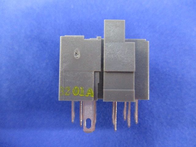 コマンドスイッチ ソケット(50個入)(撮影の為開梱) AGX005-S