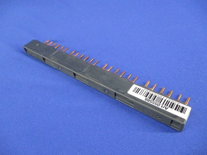 ブスバー GV2G445