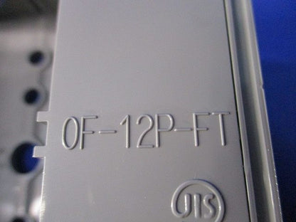 軽量間仕切り用アウトレットボックス(平塗代カバー付)(12個入) CDO-K4AZ