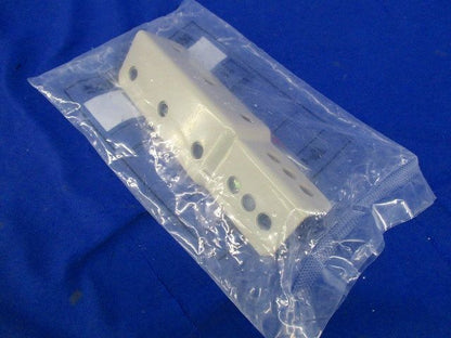 マルチ型接続金具 SRM1