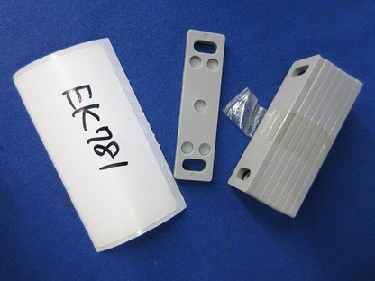 マグネットスイッチ用プラススペーサセット(混在18個入) EK782他