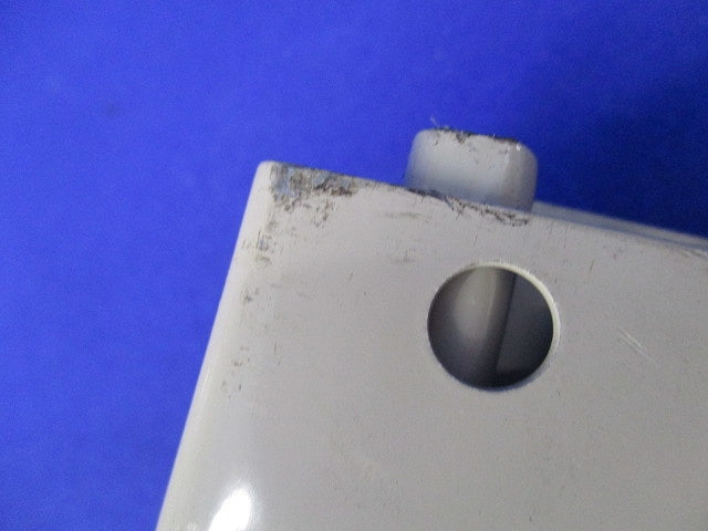 SRB2,SRB3用補助子桁 分岐用補助子桁取付金具(4本入) 型番不明