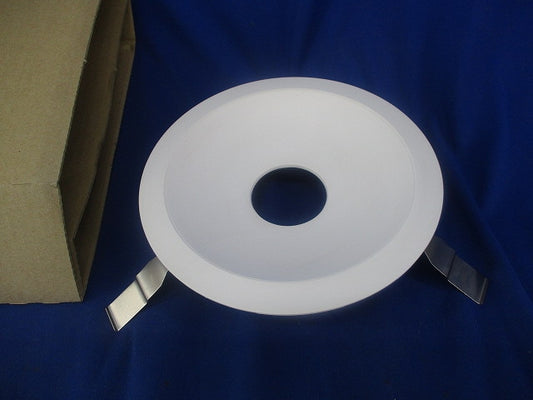 LEDダウンライト 反射板枠φ150(キズ・汚れ有) EL-D04/3