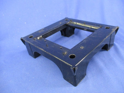 インナーコンセント用取付ベース50(キズ・汚れ有) NE38951