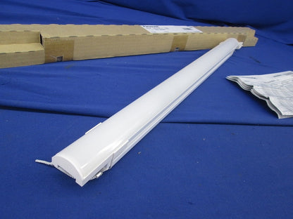 LEDシームレス建築化照明器具(昼白色) NNF06034LE1