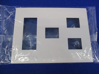 コンセントプレート6コ用(9枚入)(ホワイト)(新品未開封) WTF8076