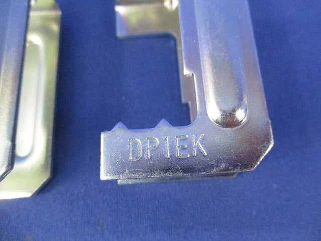 レースウェイアース金具(10個入) DP1EK
