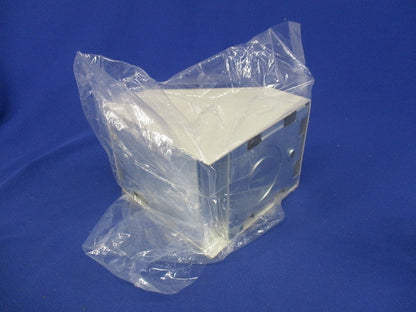 メタルモール コーナーボックス B･C型共用 ミルキーホワイト DZC345E