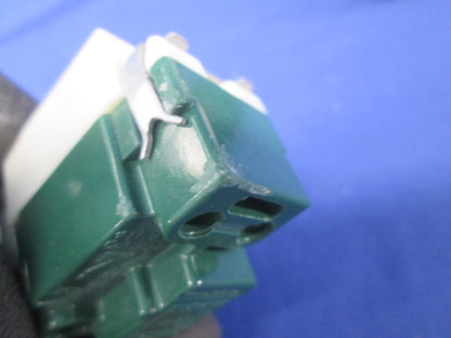 埋込パイロットスイッチB(2個入)(キズ・汚れ有) WN5241