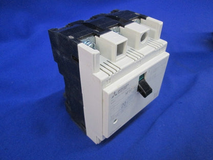 ノーヒューズブレーカー 3P3E20A(キズ・汚れ有) NF50-KC