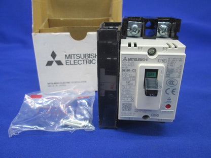 低圧遮断器 2P15A NF30-CS