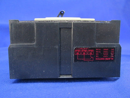 低圧遮断器 2P15A NF30-CS