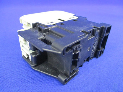 電磁接触器 S-T10