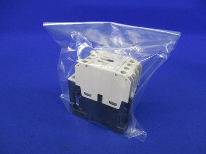 電磁接触器 S-T10