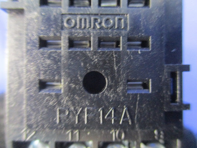 共用ソケット(8個入) PYF14A