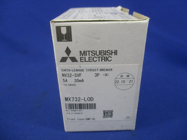 漏電遮断器 3P5A30mA NV32-SVF