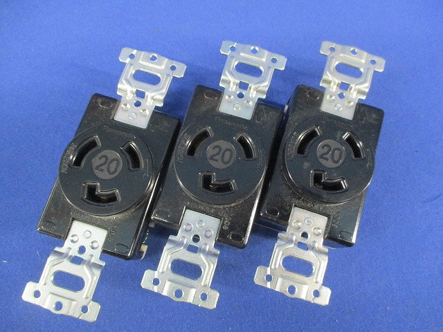 引掛埋込コンセントセット(混在4個入)(汚れ有) WF2520他