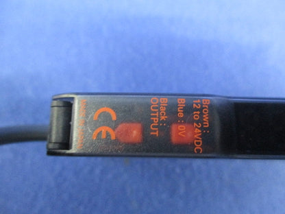 デジタルファイバ光電スイッチ E3X-DA11-N