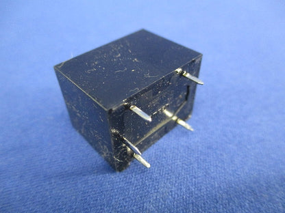 車載用プリント基板リレー 12VDC-210Ω(35個入)(キズ・汚れ有) G8SN-1C4