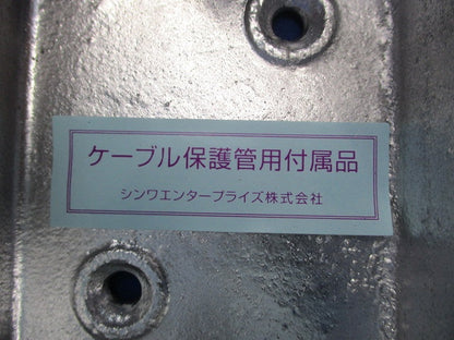 ネジナシ角型ボックス(亜鉛) K1611HZ