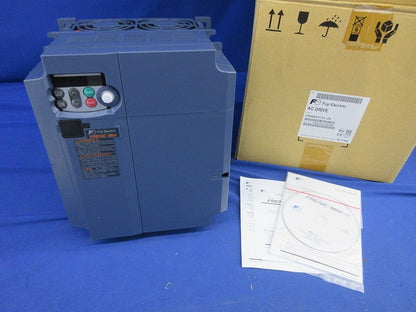 インバータ AC DRIVE FRN0047C2S-2A