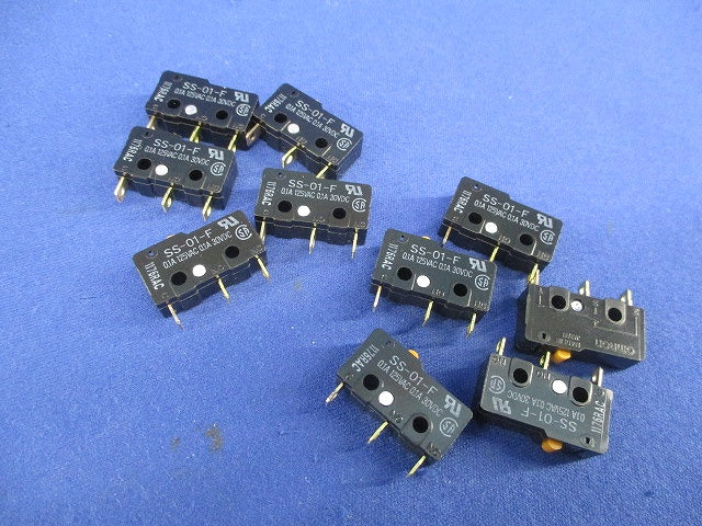 超小形基本スイッチ(10個入)(汚れ有) SS-01-F