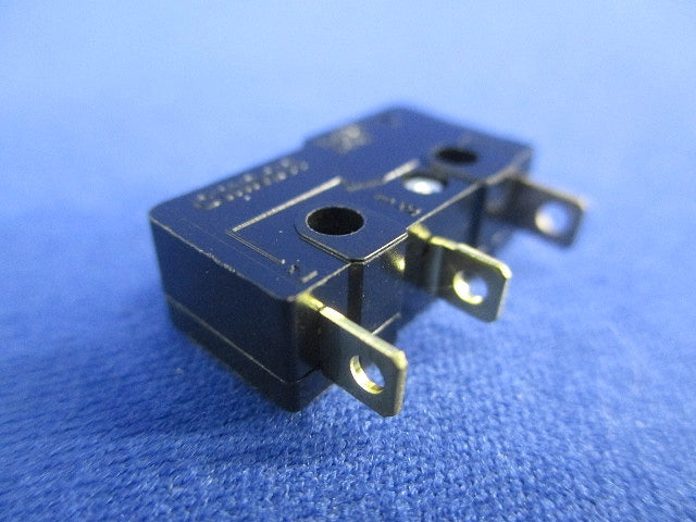 超小形基本スイッチ(10個入)(汚れ有) SS-5-F