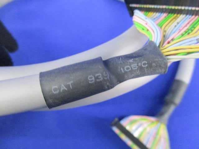 コネクタ端子台変換ユニット専用接続ケーブル XW2Z-150K