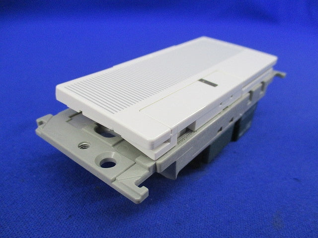 あけたらコンセント(ホワイト)(汚れ有) WTC5221