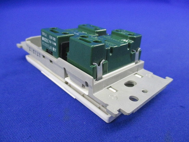 あけたらコンセント(ホワイト)(汚れ有) WTC5221