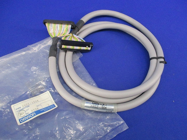 コネクタ端子台変換ユニット専用接続ケーブル XW2Z-150K