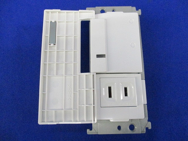 あけたらコンセント(ホワイト)(汚れ有) WTC5221