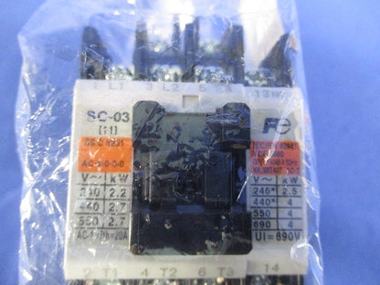 標準形電磁開閉器 200V 1.5ｋW 5-8A 1a(1NO) SW-03-100-110V