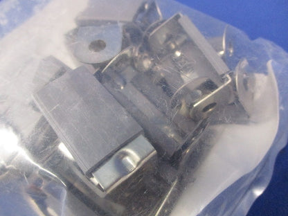 ステンレスサドル AC型 (ケーブル用) 25個入 AC12-25
