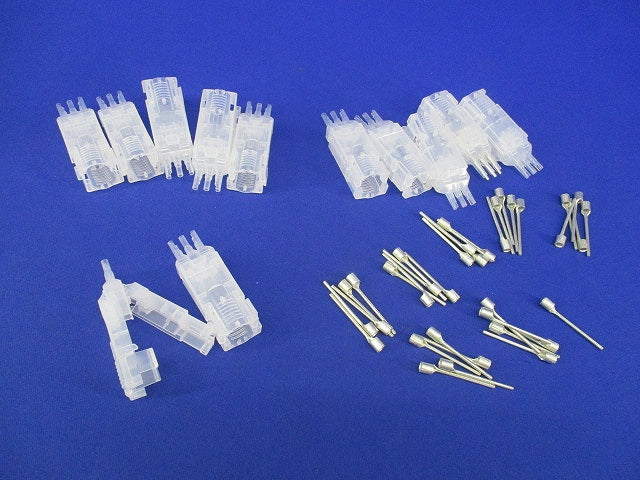 絶縁ホルダー付3心棒型圧着端子(12個入) WV2204K