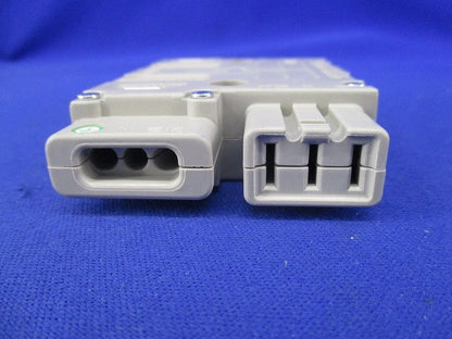 ハーネス用ジョイントボックス(2分岐) DC8062