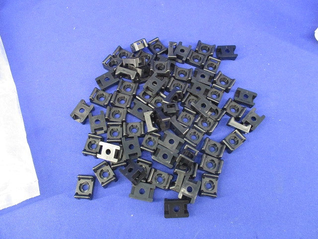 タイマウント(結束バンド固定用マウント)(70個入)(黒) TM3S10-C0