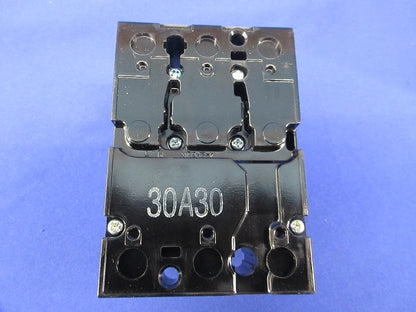 漏洩遮断器3P3E30A NV30-CS