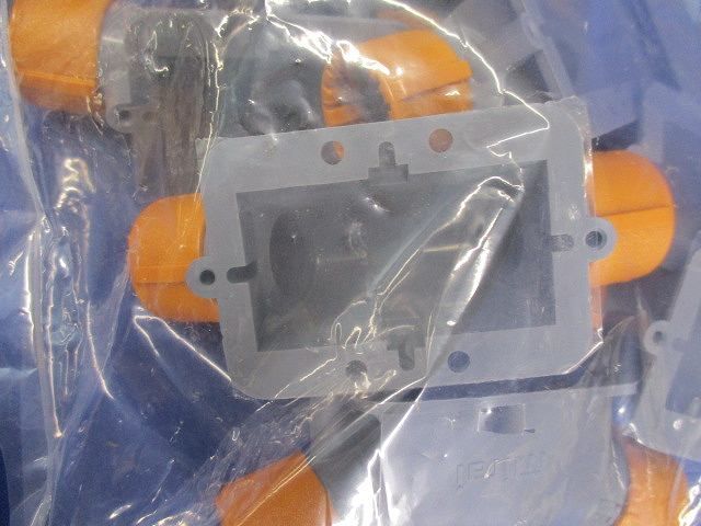 CD管送りエンド(10個入) CDE-16WG