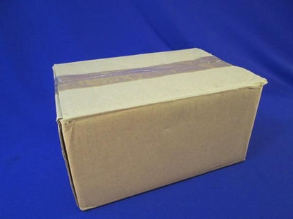 中古品 中型四角片寄りスイッチカバー(50個用) DM51112