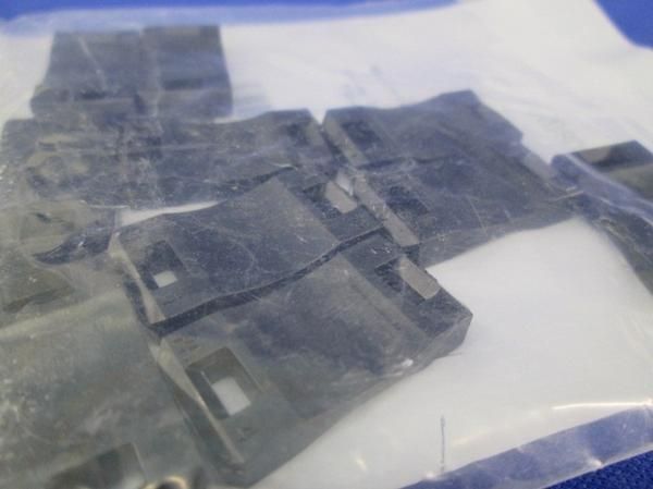 ケーブル間隔保持具(100個入) NCS230