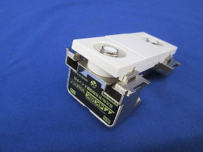 4K8K双方向/片方向切切換スイッチ付直列ユニット WDUE77-7