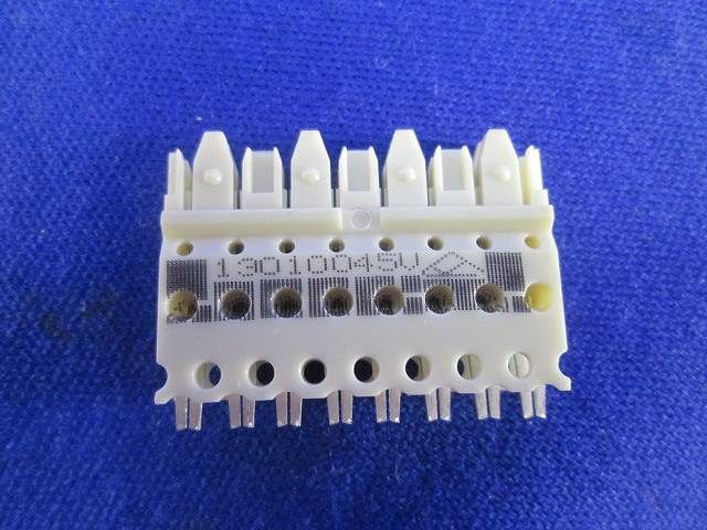 4ペア用コネクティングブロック(38個入) P110CB4