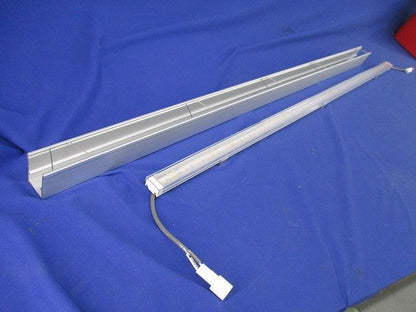 パワーLEDｓライン ELA9K2-084J25L-24C-R