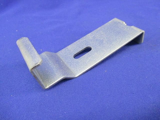 接続部振止金具(20個入)(箱違い) SD-QRS13