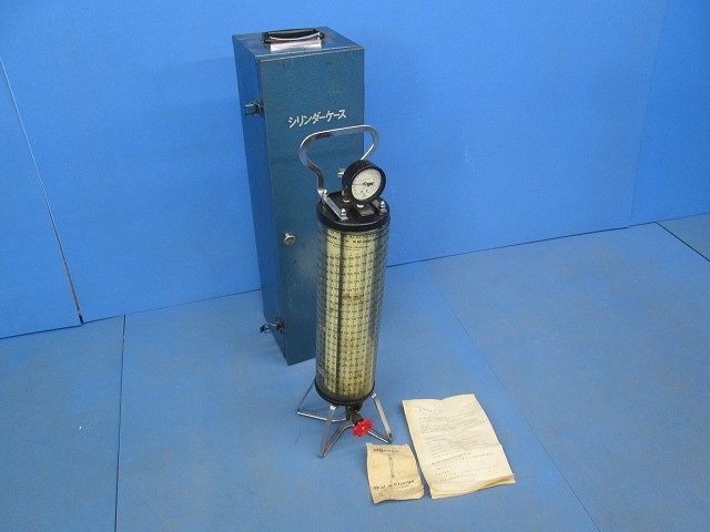 チャージングシリンダー 型番不明