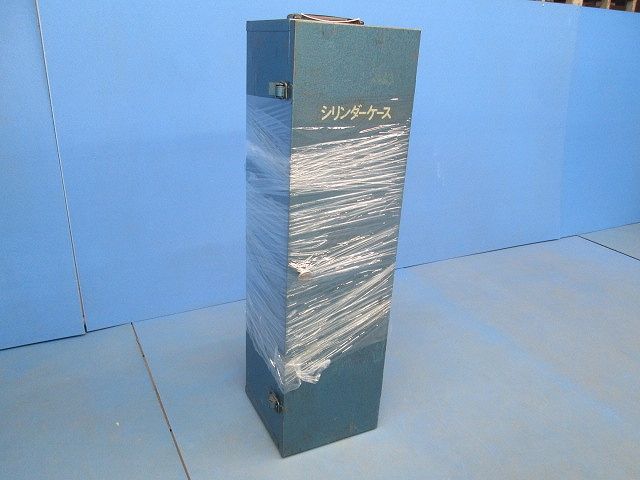 チャージングシリンダー 型番不明