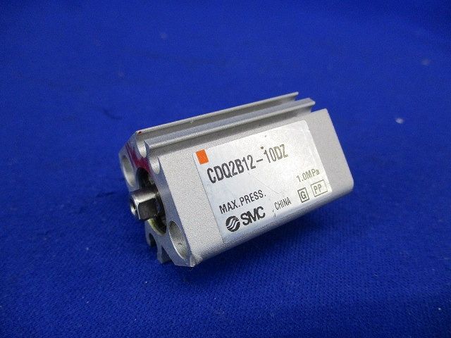 シリンダー CDQ2B12-10DZ