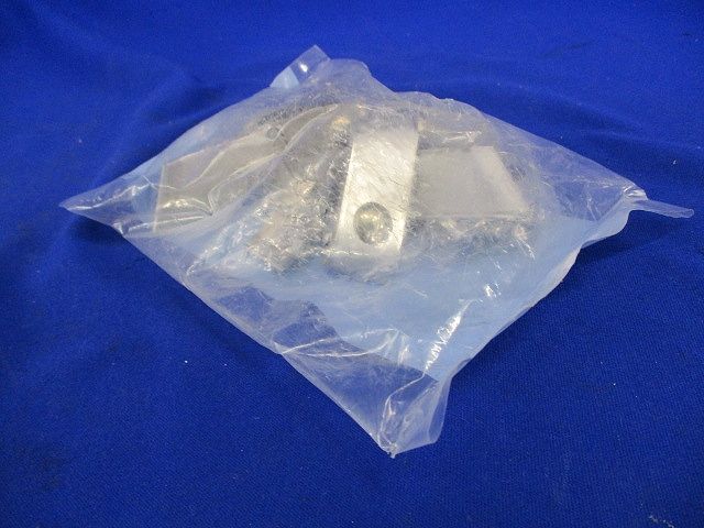 カバー止め金具(8個入) S-CVCD1